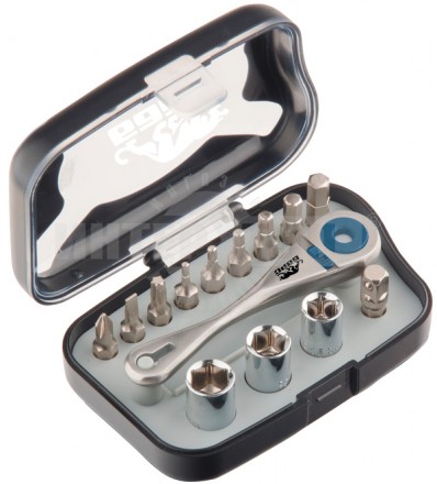 Реверсивная трещотка с набором бит и торцевыми головками, 14 шт//БАРС купить в Хабаровске