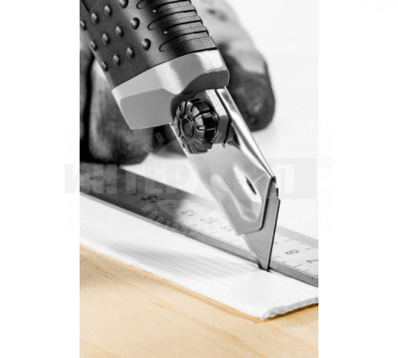 Металлический нож с автостопом ТИТАН-25, сегмент. лезвия 25 мм, ЗУБР Профессионал [2]  купить в Хабаровске